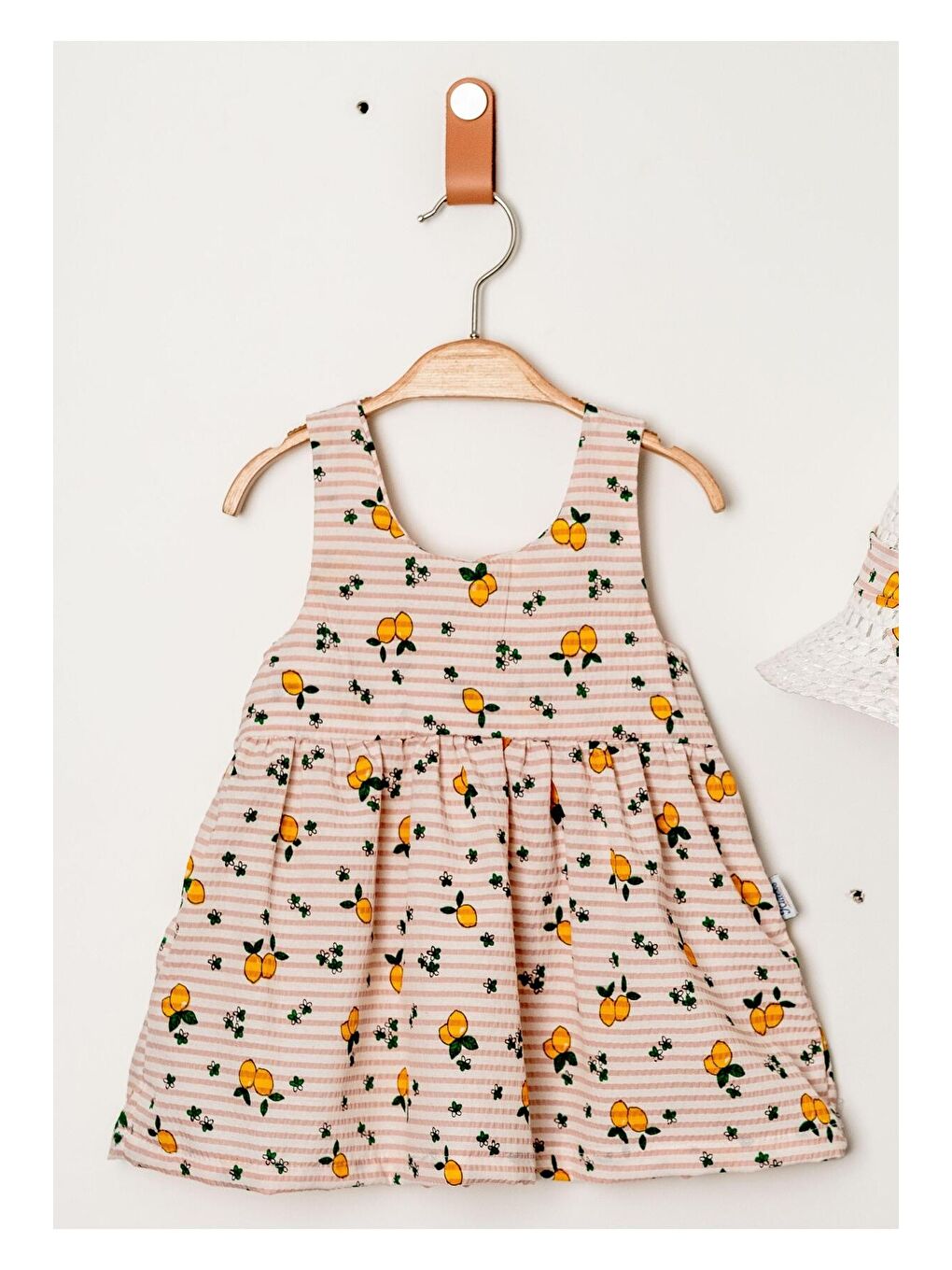 Pembe Tatlı Limon Desenli Şapkalı Fiyonklu Kız Bebek Elbisesi-1