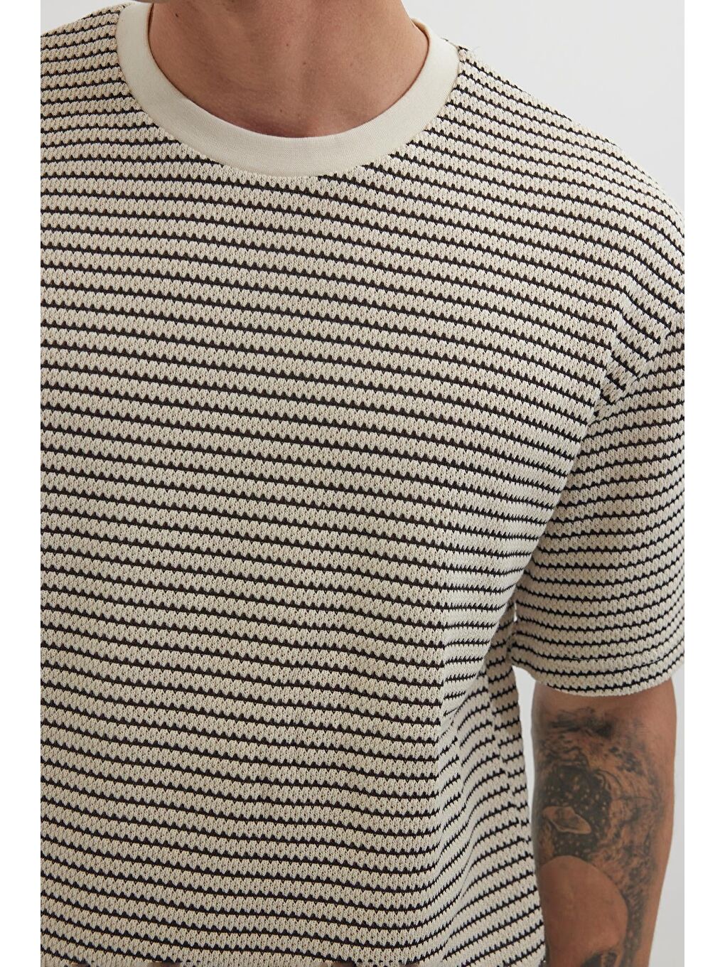 Karışık Erkek Relax Fit Rahat Kesim Pamuklu Bisiklet Yaka Örme Tişört-2