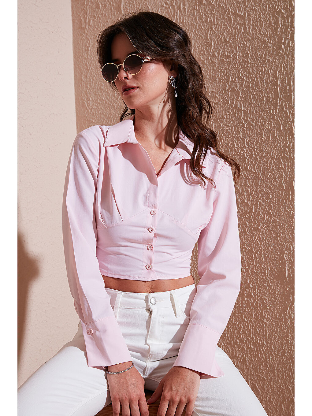 Pembe Fitted Fit Pamuklu Korse Detaylı Uzun Kollu Crop Gömlek 611GO00376