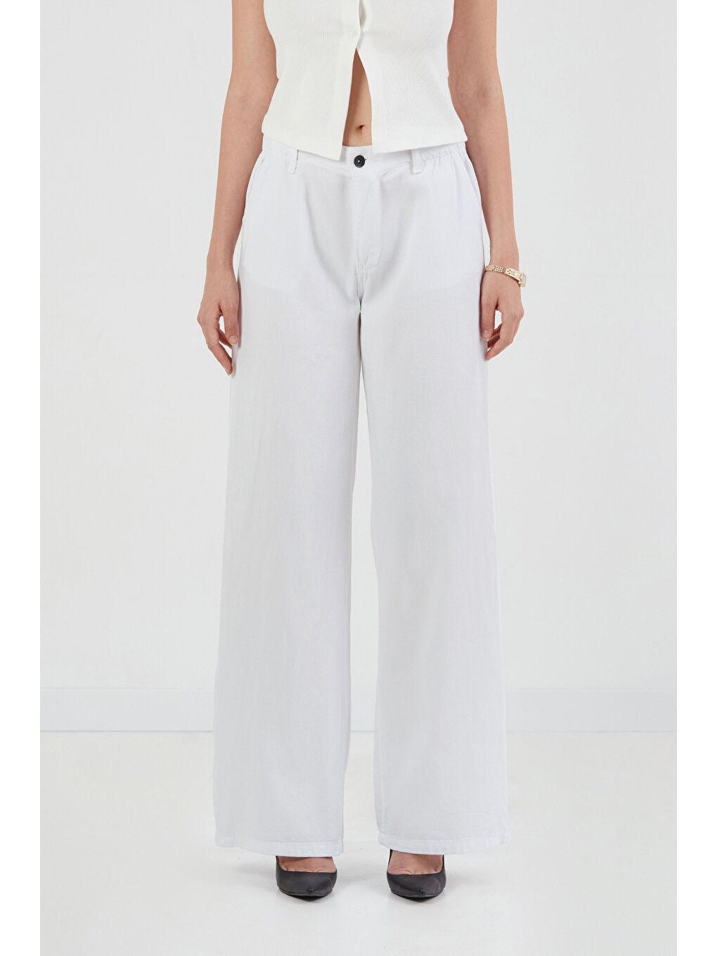 Beyaz Beli Lastikli Düğmeli Lyocell Kumaş Pantolon-4
