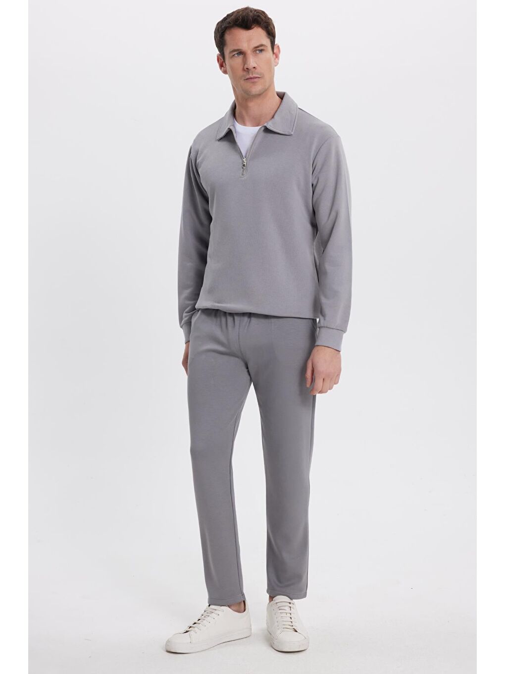 Gri Erkek Slim Fit Dar Kesim Beli Bağcıklı 3 Cepli Geniş Paça Açık Füme Eşofman Altı-3