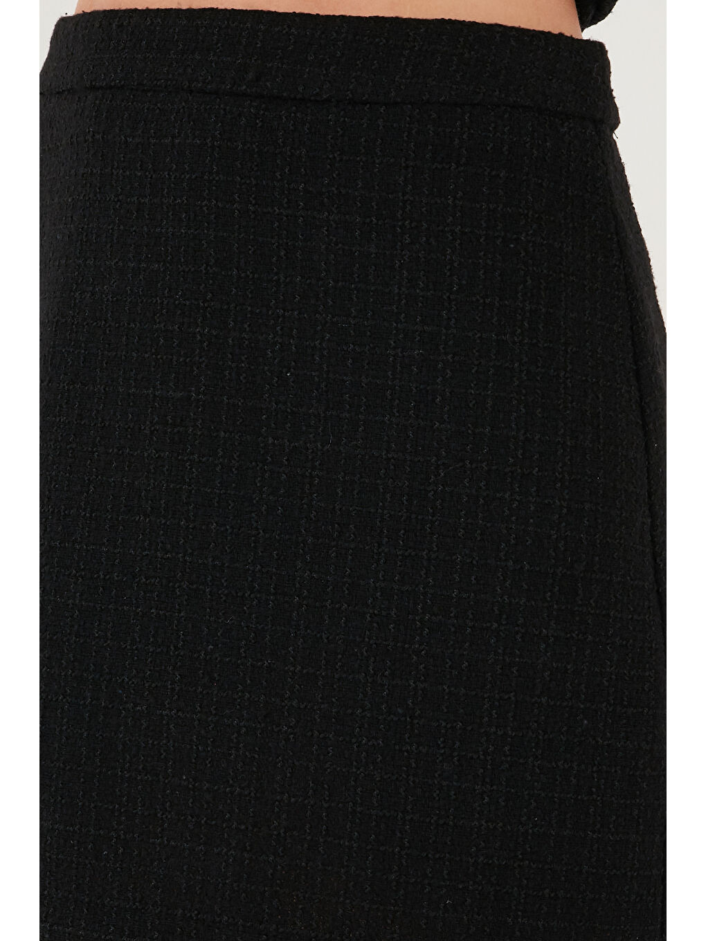 Siyah Pamuk ve Yün Karışımlı Slim Fit Mini Boy Tüvit Etek 611AU086-6