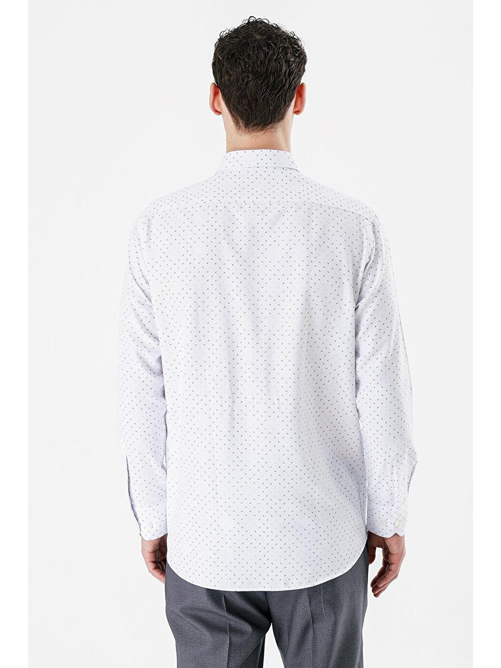 Beyaz Uzun Kollu Baskılı Bez Ayağı Düğmeli Yaka Cepli Pamuklu Comfort Fit Gömlek 1004235164-5