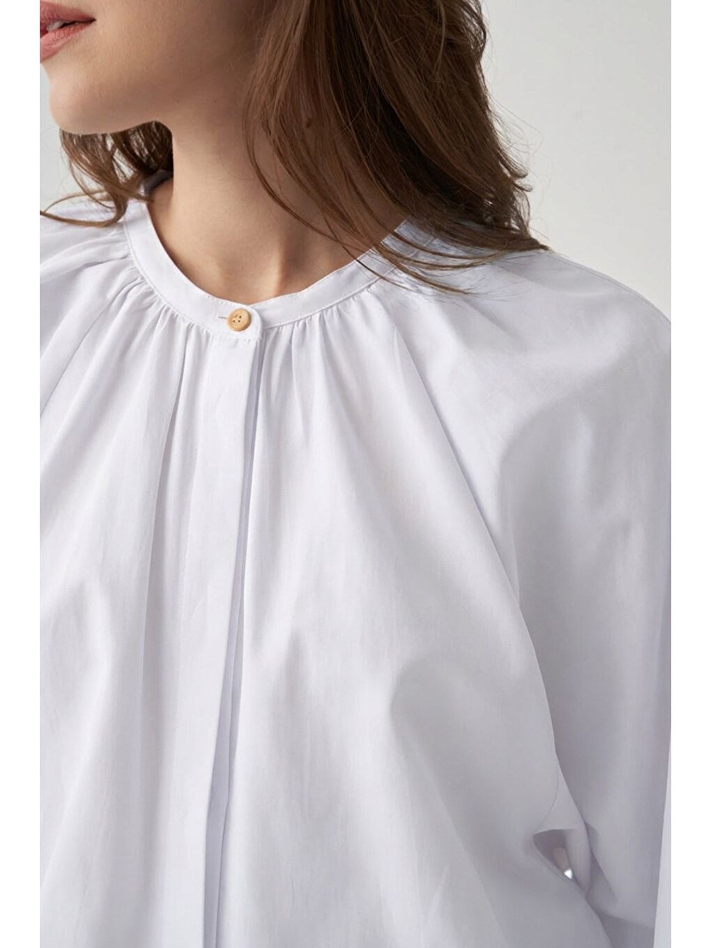 Beyaz-Reglan Kollu Bağlamalı Gömlek-3