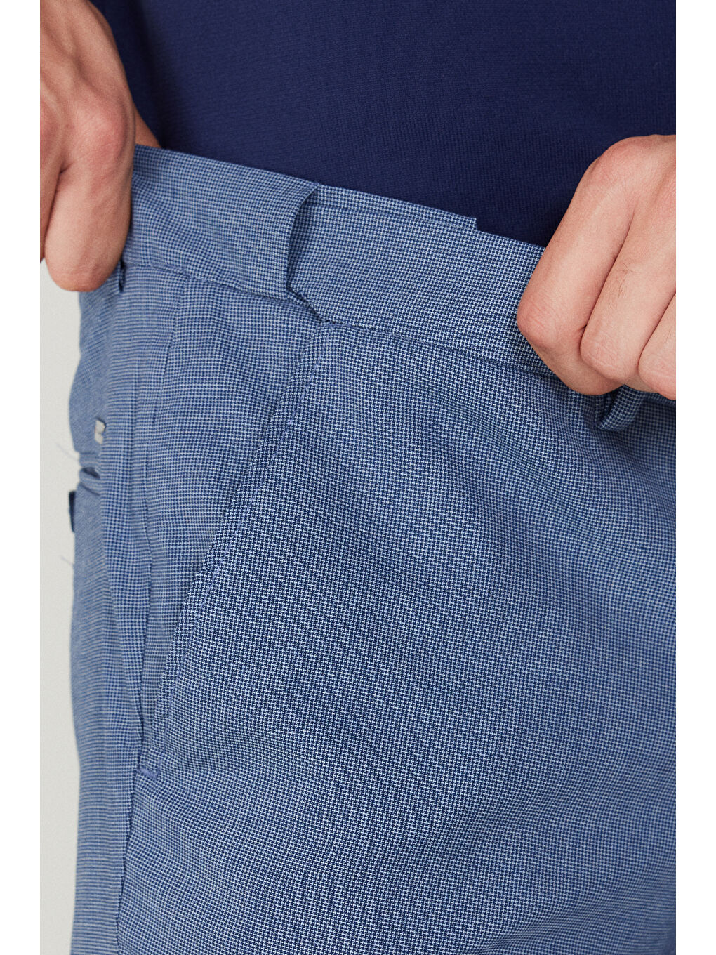 Erkek Lacivert Slim Fit Dar Kesim Yan Cepli Yünlü Desenli Beli Lastikli Pantolon-2