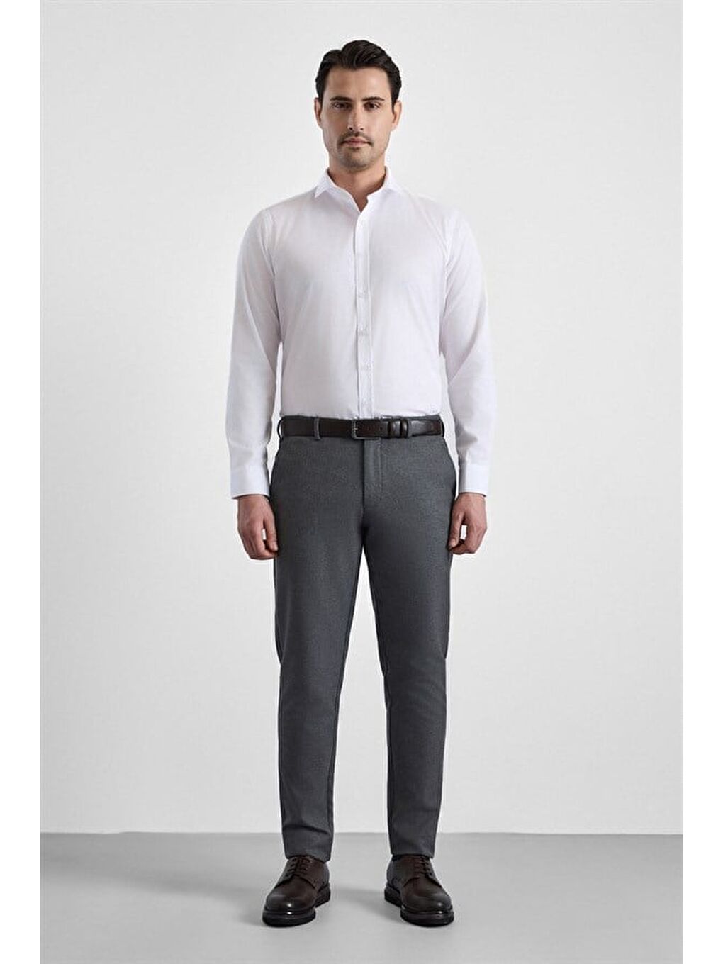 Beyaz Slim Klasik Yaka Düz Klasik Gömlek-4