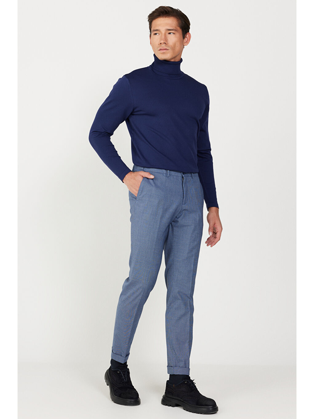 Erkek Lacivert Slim Fit Dar Kesim Yan Cepli Yünlü Desenli Beli Lastikli Pantolon-3