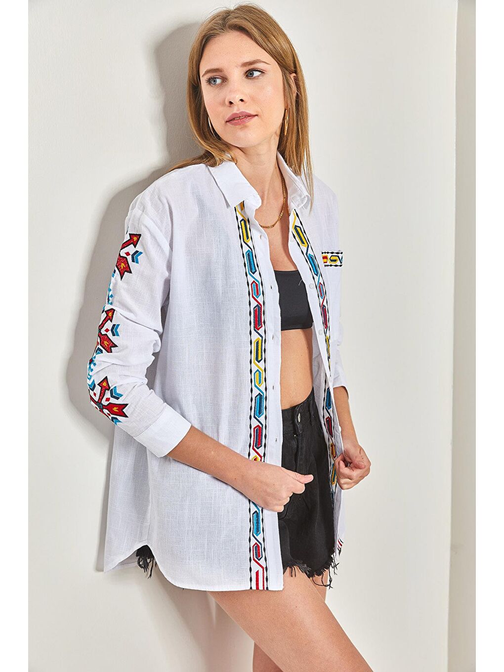 Kolu ve Ön Nakışlı Keten Gömlek - Beyaz-5