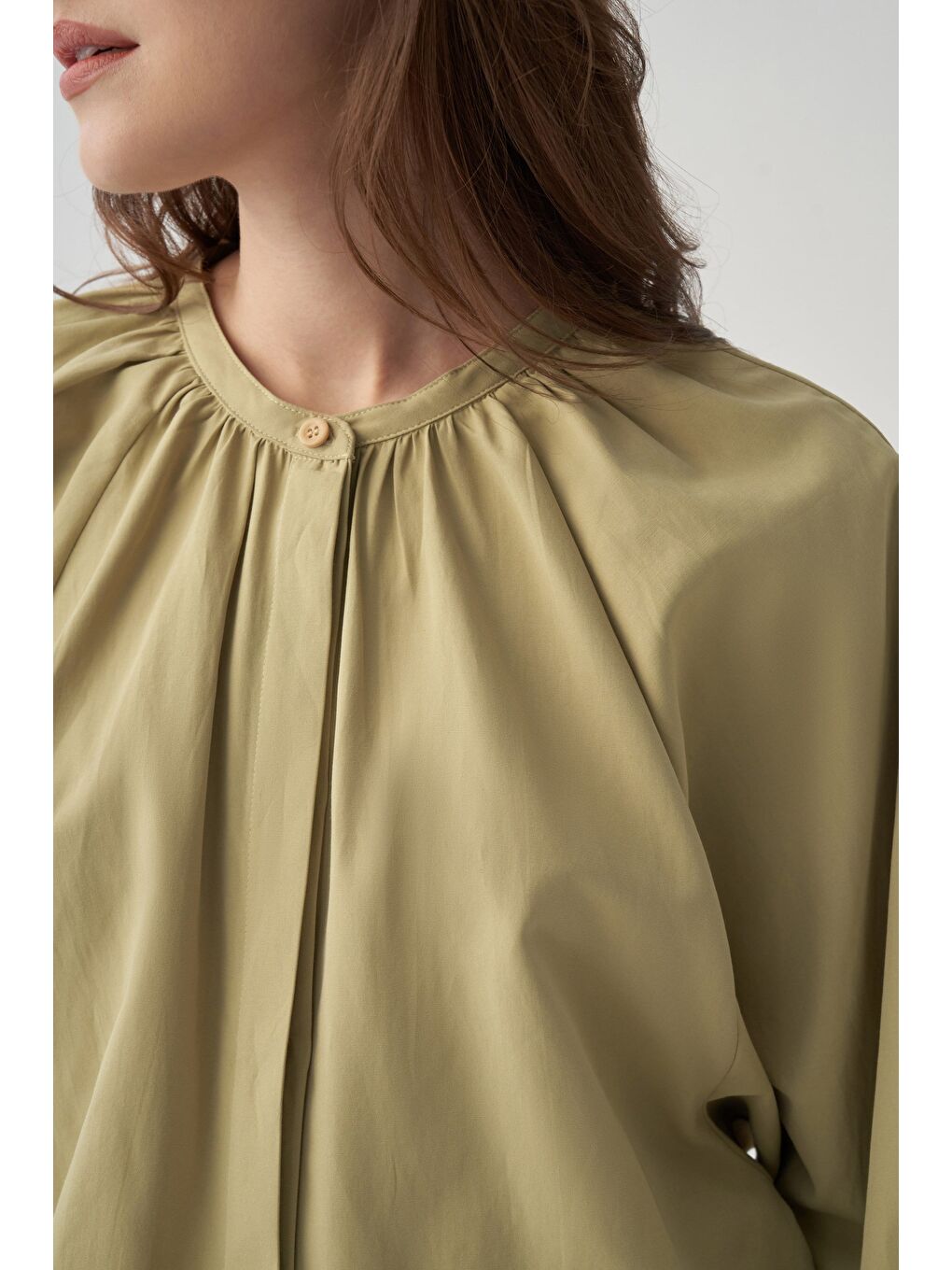 Soft Yeşil-Reglan Kollu Bağlamalı Gömlek-4