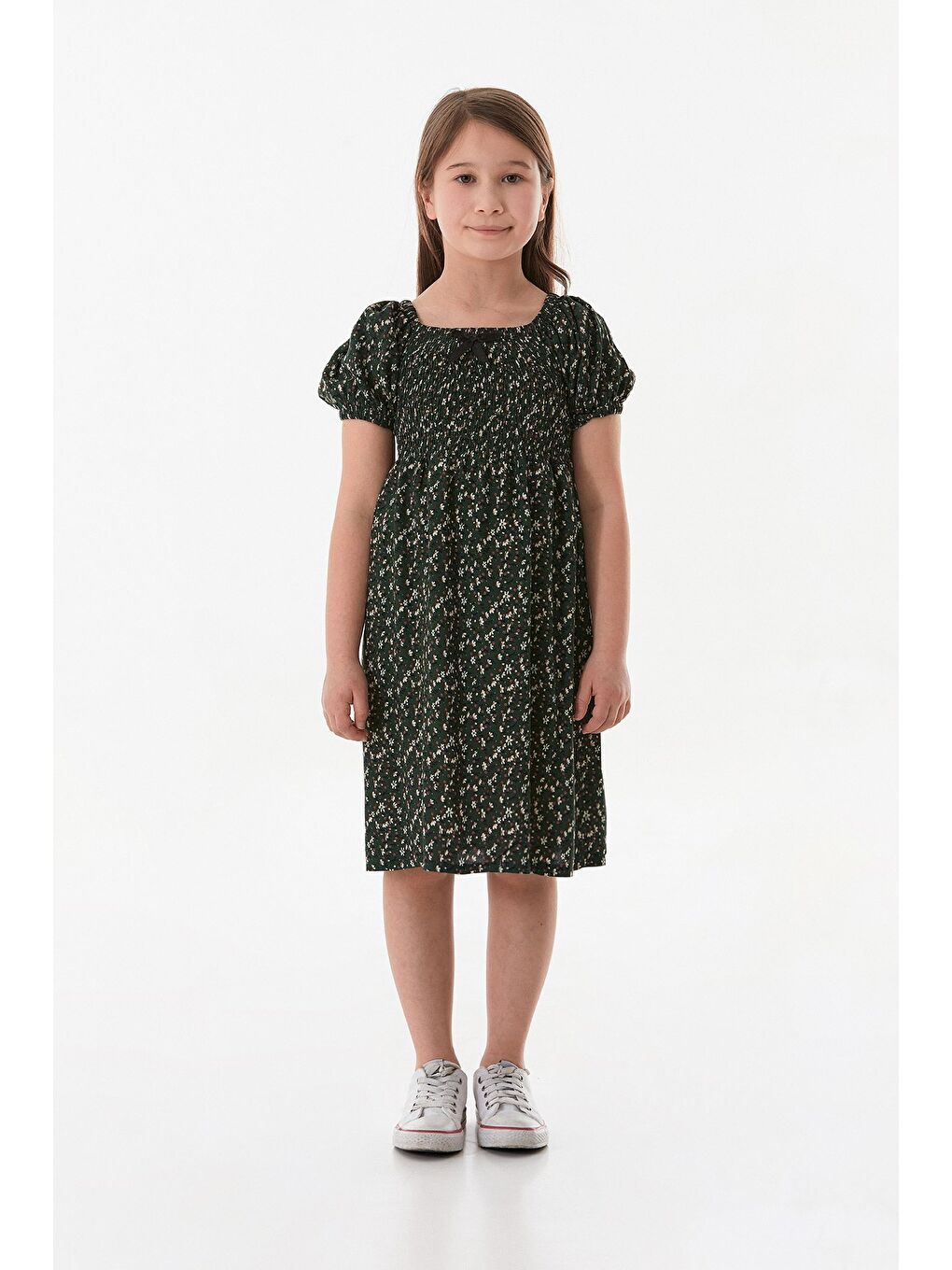 Yeşil Çiçekli Madonna Yaka Balon Kol Kız Çocuk Elbise-1