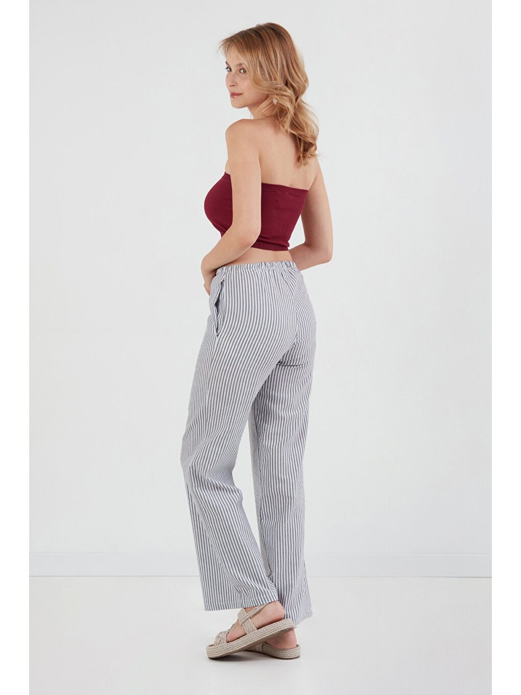 Siyah Çizgili Beli Bağlamalı Palazzo Pantolon-2