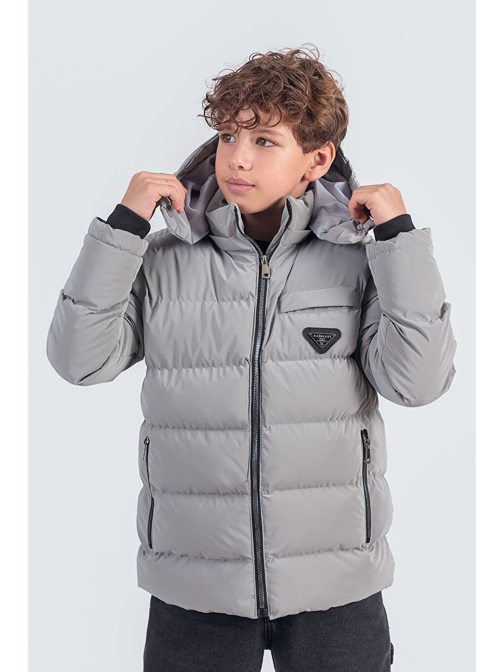 Gri Nova Kumaş Kapüşonlu Erkek Çocuk Kışlık Mont KM2509-2
