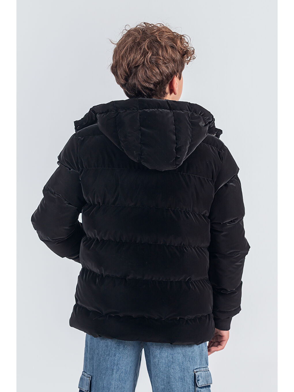 Siyah Nova Kumaş Kapüşonlu Erkek Çocuk Kışlık Mont KM2509-2