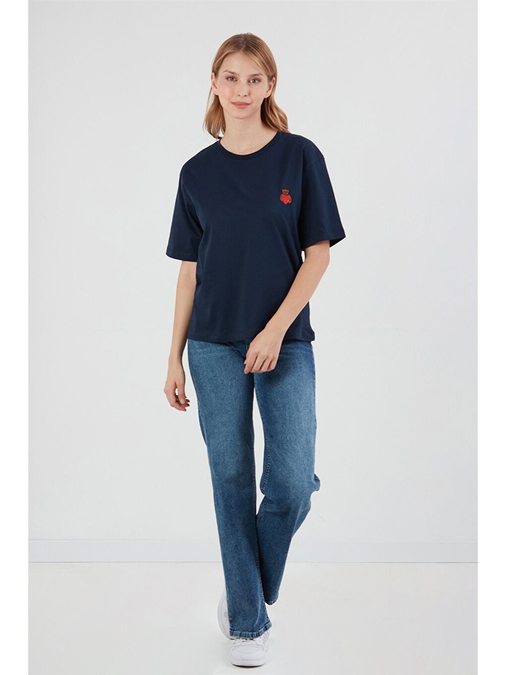 Lacivert Ayıcık Nakışlı Bisiklet Yaka Tişört-2