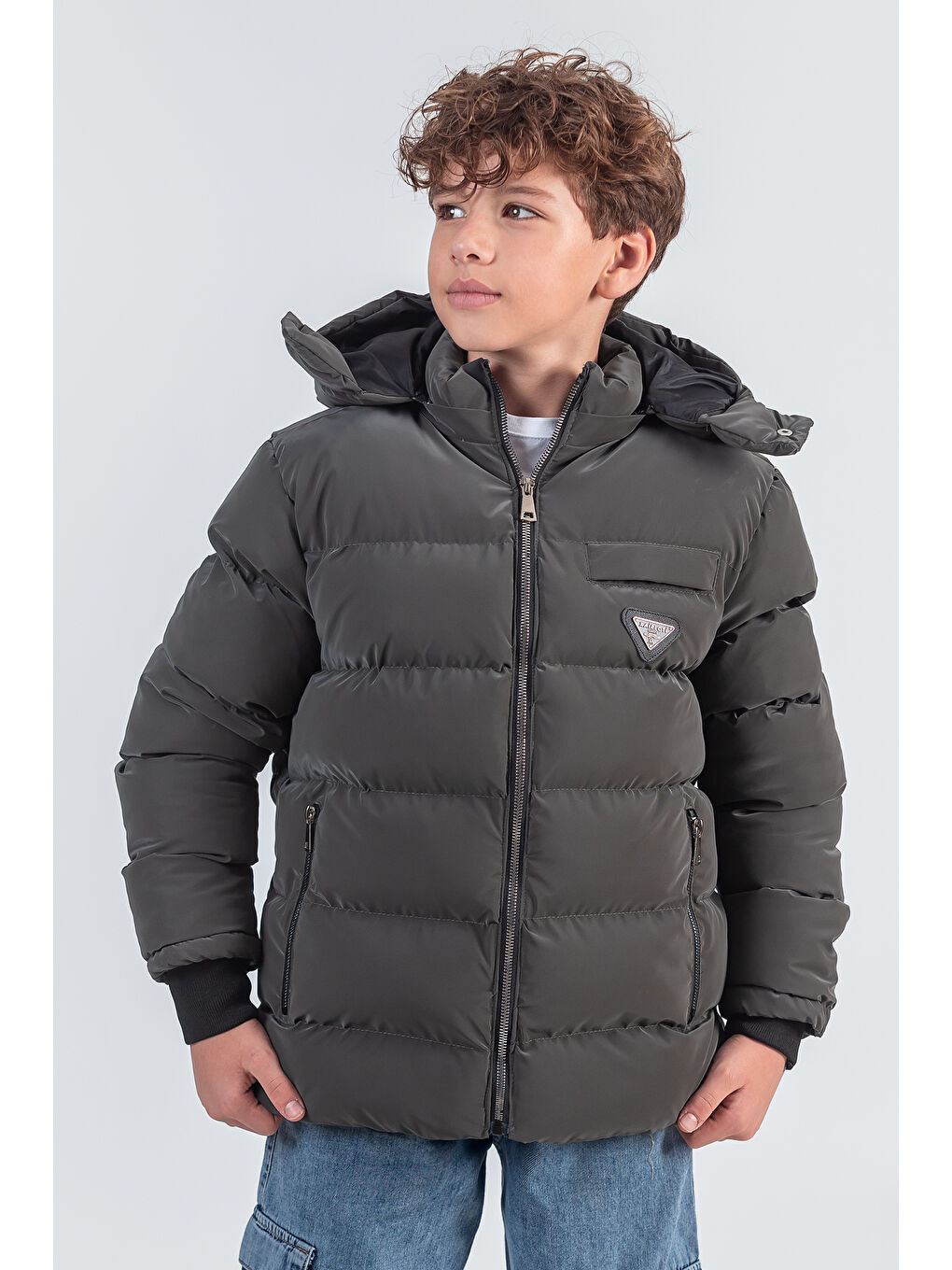 Gri Nova Kumaş Kapüşonlu Erkek Çocuk Kışlık Mont KM2509-2