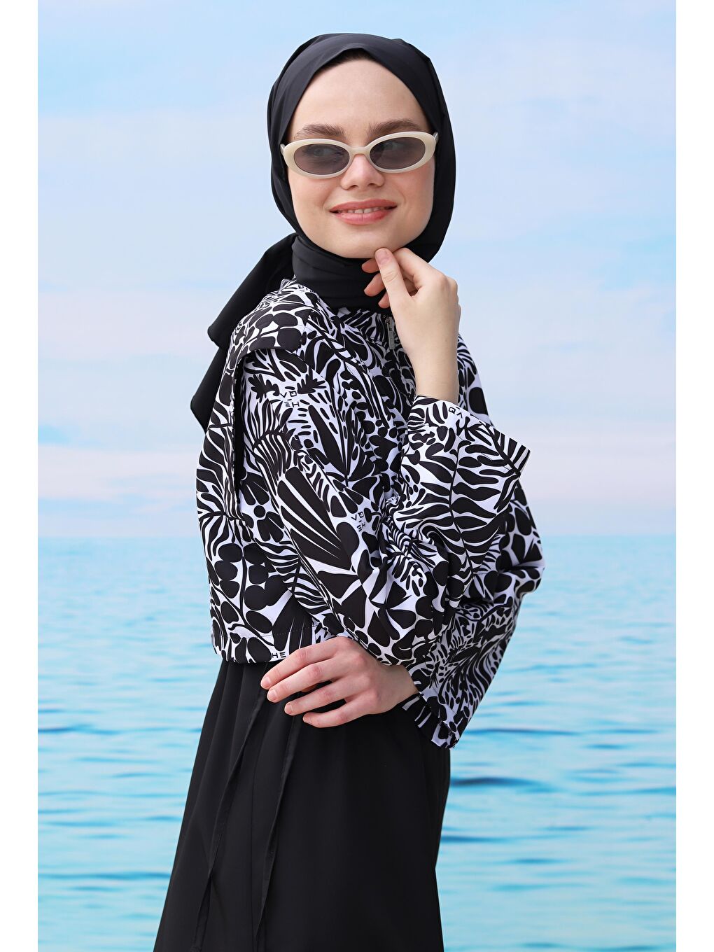 Desenli Yüzme Takımı Siyah-1