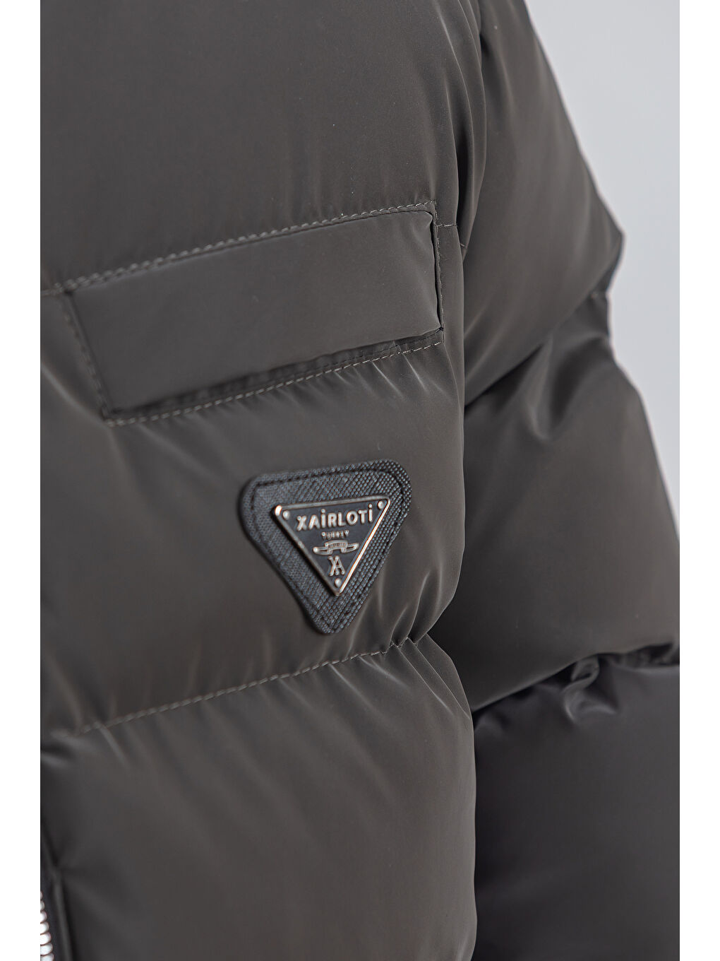 Gri Nova Kumaş Kapüşonlu Erkek Çocuk Kışlık Mont KM2509-4