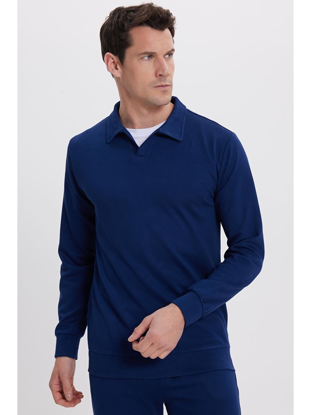Erkek Relax Fit Rahat Kesim Polo V Yaka Açık Lacivert Sweatshirt