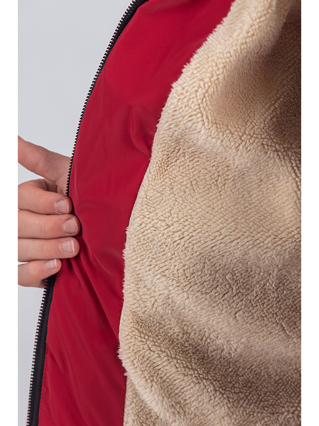 Kırmızı Nova Kumaş Kapüşonlu Erkek Çocuk Kışlık Mont KM2509-5