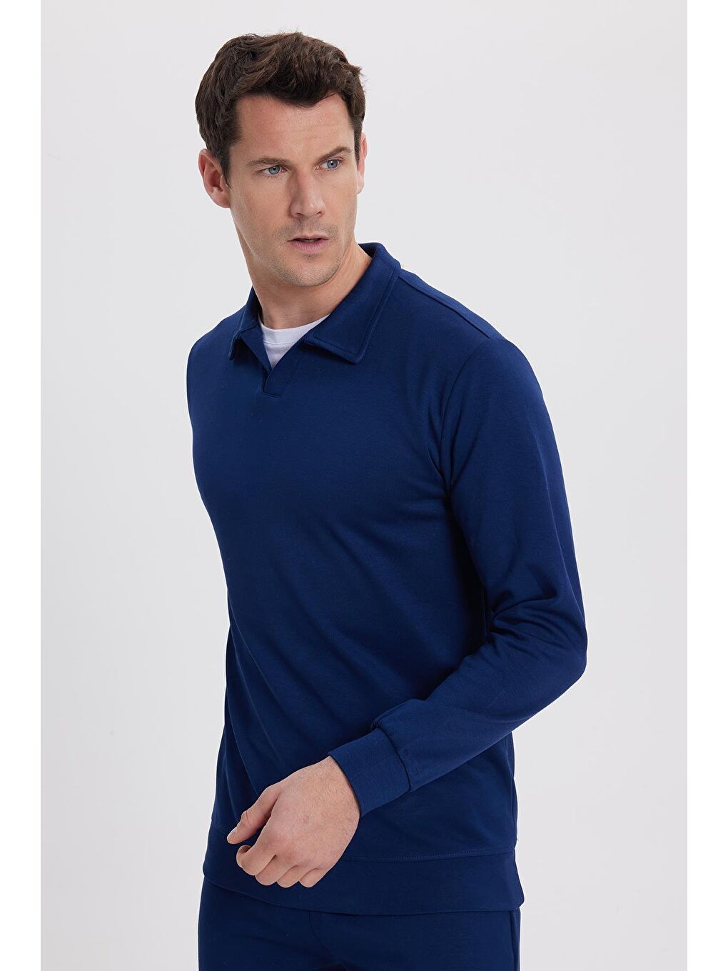 Erkek Relax Fit Rahat Kesim Polo V Yaka Açık Lacivert Sweatshirt-4