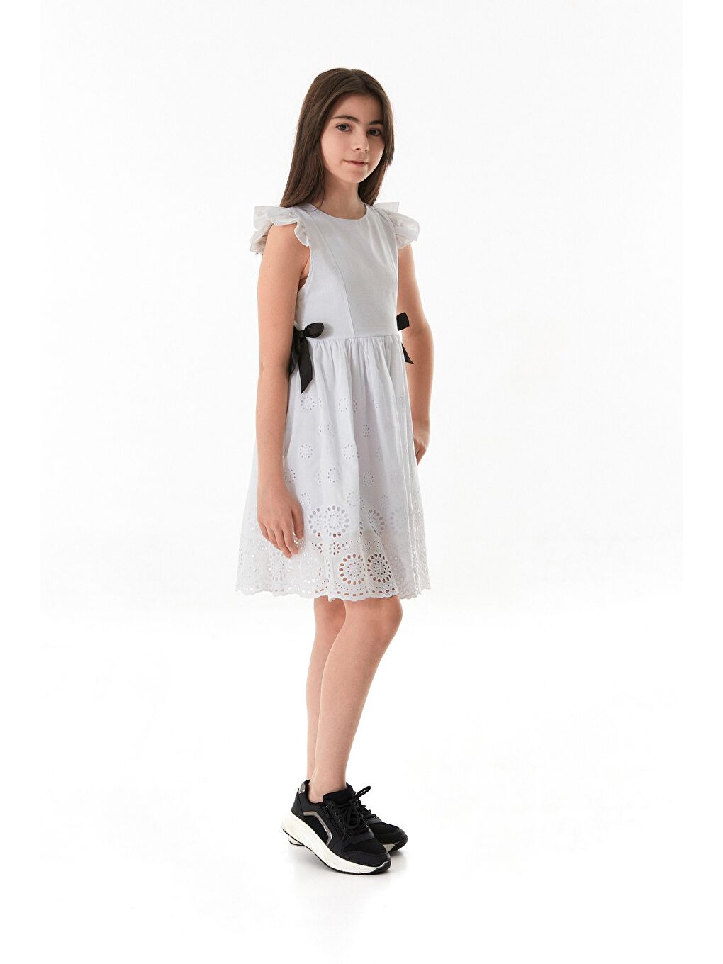 Beyaz Yanları Fiyonk Detaylı Kız Çocuk Elbise-2