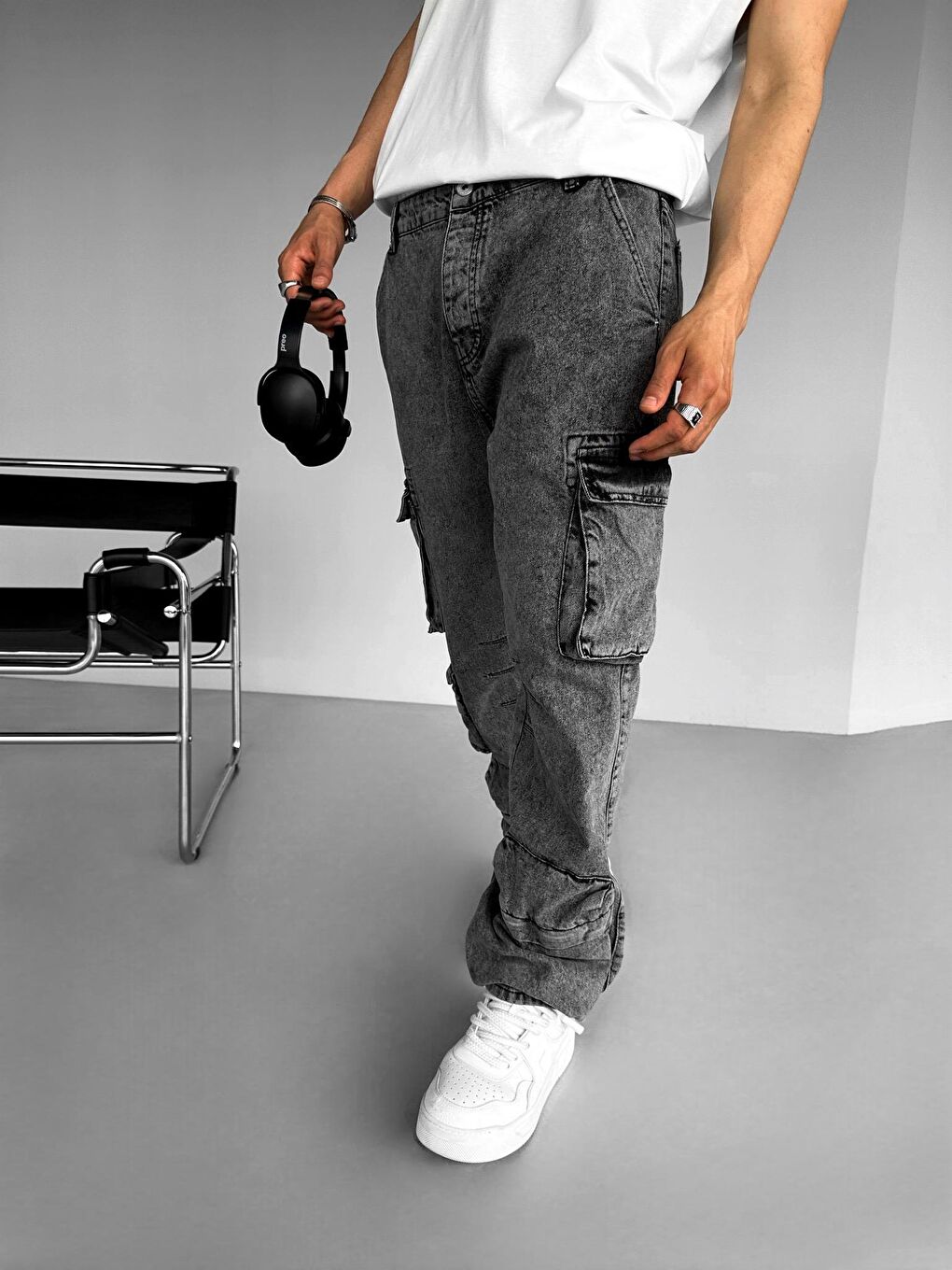 Baggy Fit Yıkamalı Kapaklı Kargo Cepli Jean Gri-1