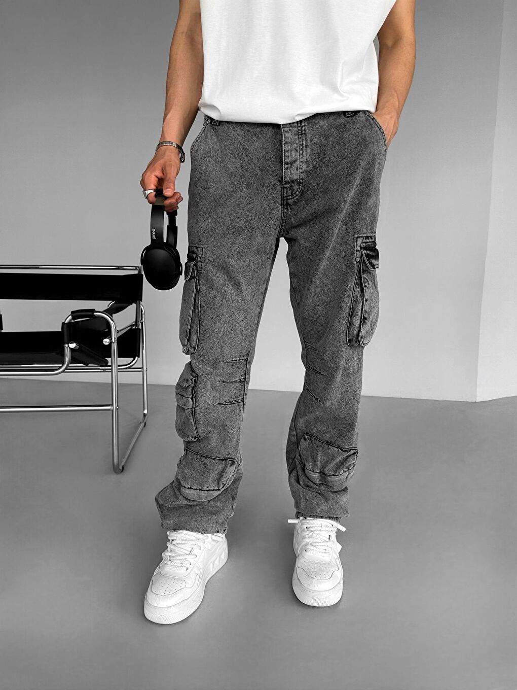 Baggy Fit Yıkamalı Kapaklı Kargo Cepli Jean Gri-3