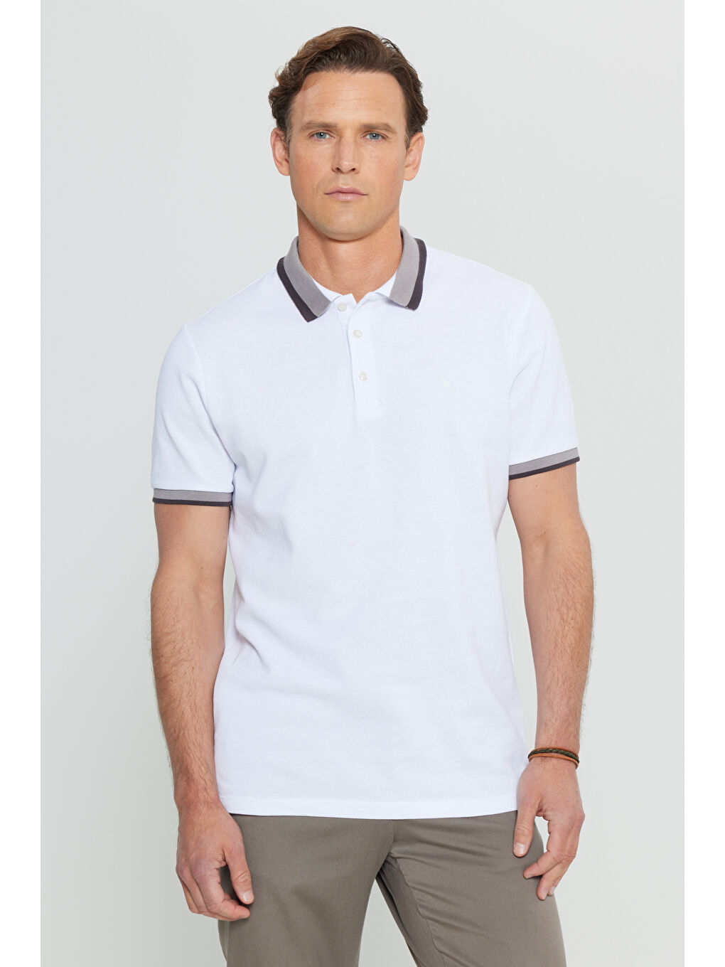 Erkek Beyaz %100 Pamuk Slim Fit Dar Kesim Polo Yaka Tişört
