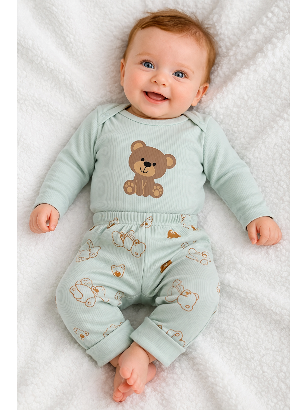 Yeşil Erkek Bebek 2li Alt-Üst Takım Ayıcık Desenli Fitilli Pamuk Kumaş-1