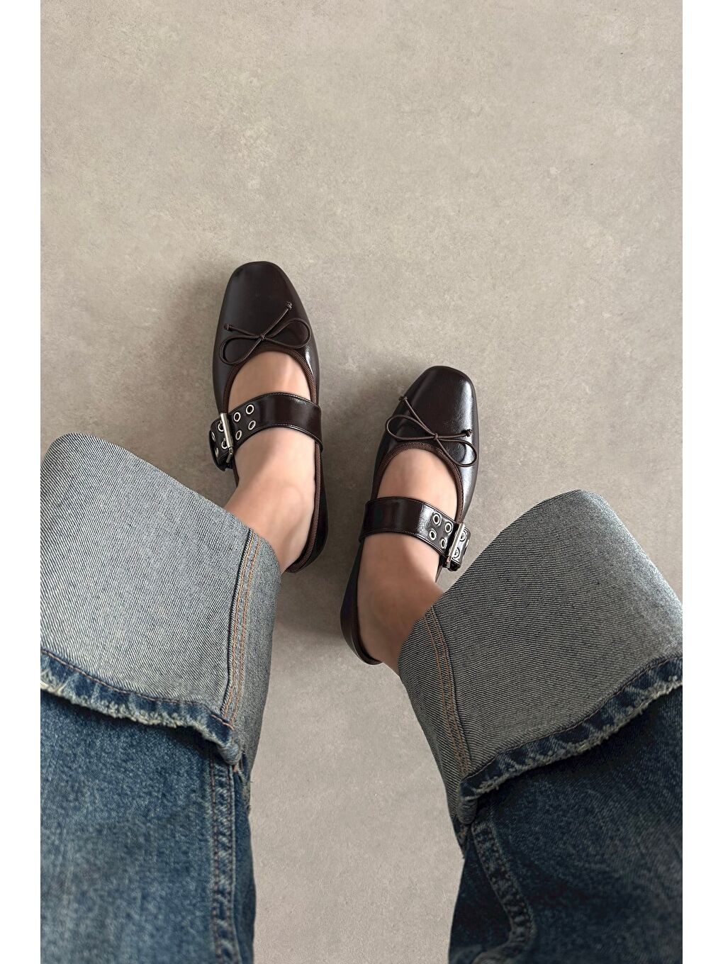 Kahverengi Faye Kadın Kemer Detay Kırışık Deri Babet Kahve-1