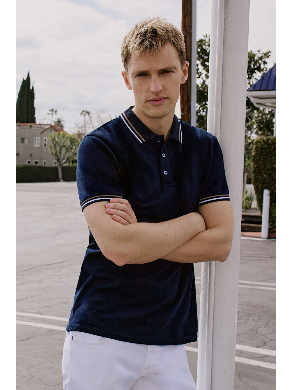 Erkek Lacivert %100 Pamuk Comfort Fit Rahat Kesim Polo Yaka Tişört-1