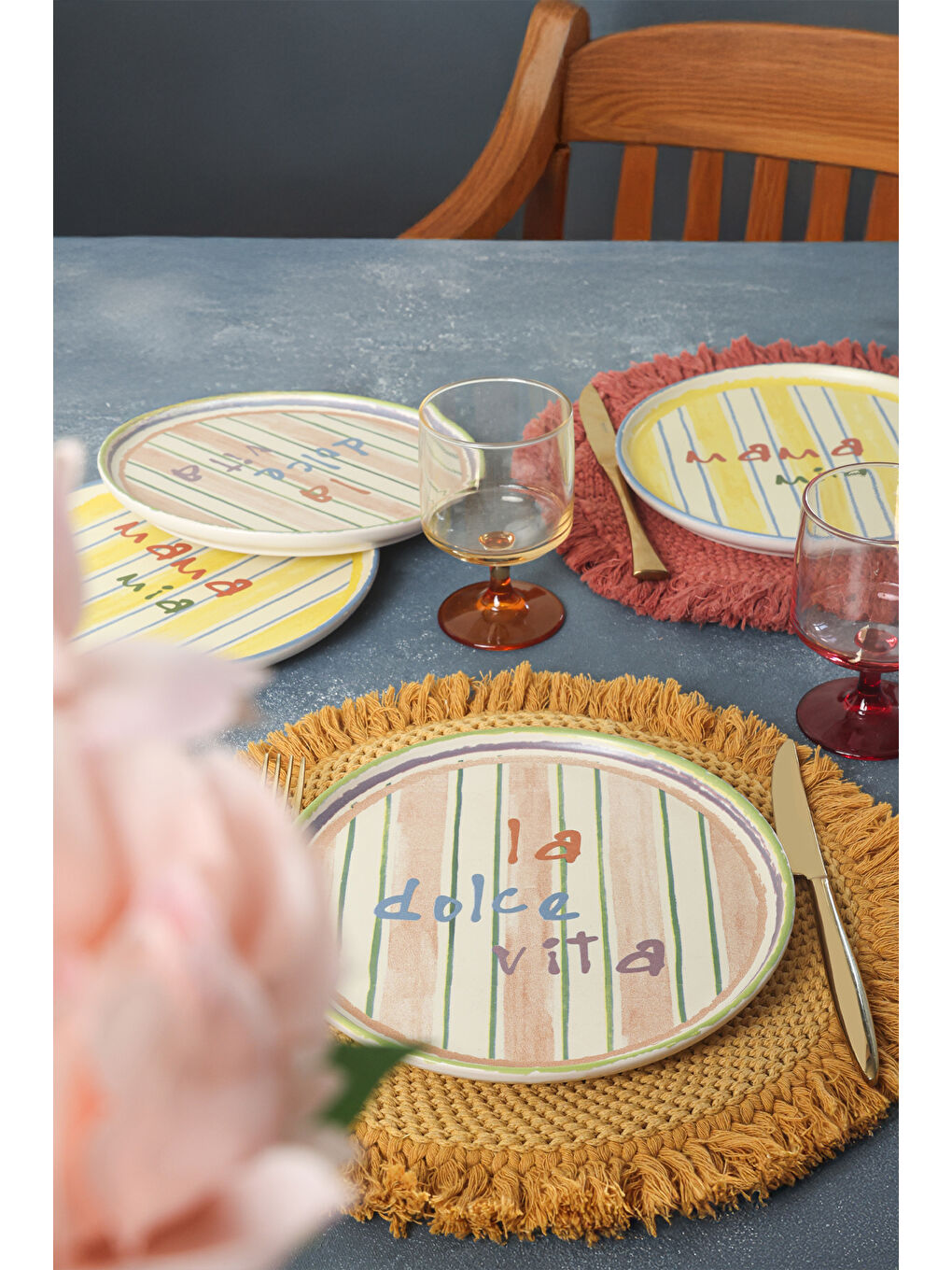 Karışık Mama Mia & La Dolce Vita Pasta Tabağı 22 Cm 4 Adet-1