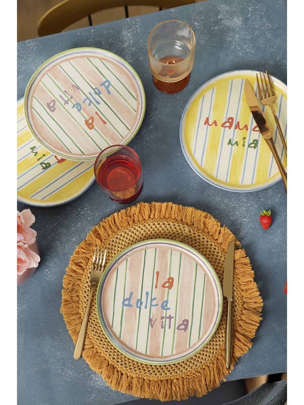 Karışık Mama Mia & La Dolce Vita Pasta Tabağı 22 Cm 4 Adet-2