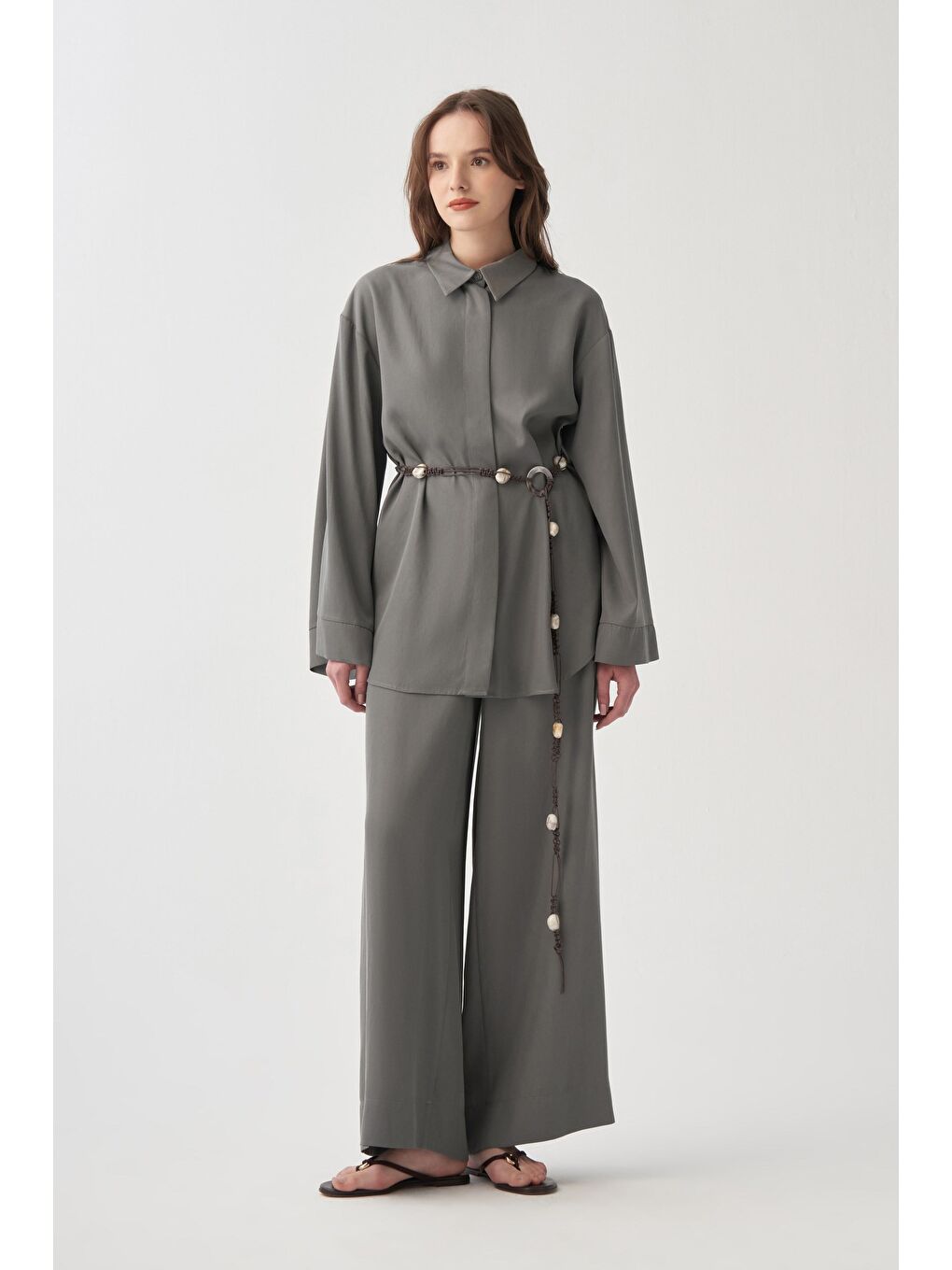 Antrasit-Rahat Pantolonlu Takım