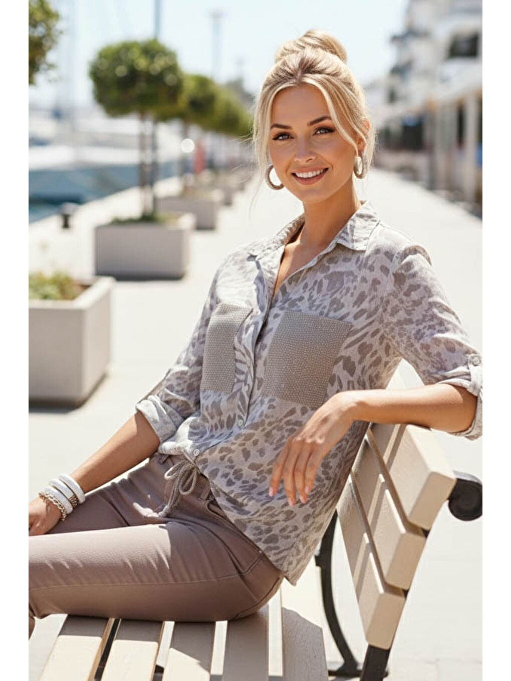 İtalyan Bej Gömlek Yaka Düğmeli 3/4 Kol Desenli Düğmeli Pullu Cepli Viskon Dokuma Gömlek 70 60-3