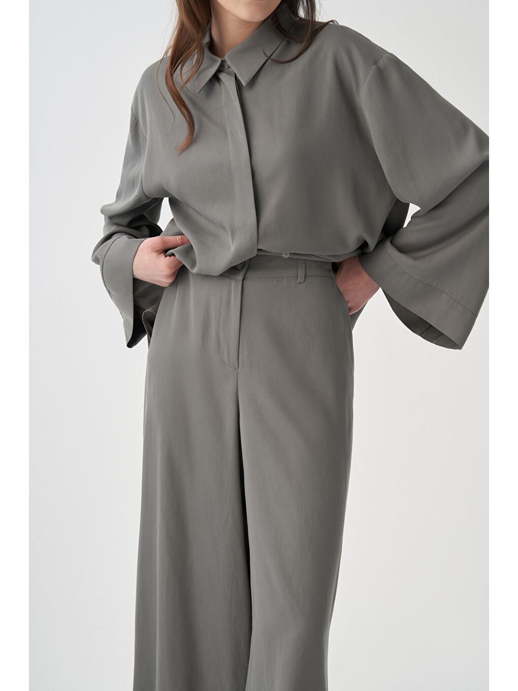 Antrasit-Rahat Pantolonlu Takım-5