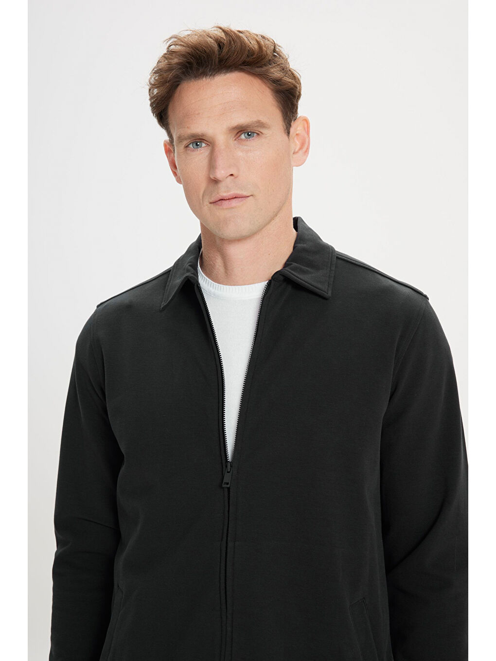 Erkek Siyah Standart Fit Normal Kesim Gömlek Yaka Pamuklu Esnek Mont-4