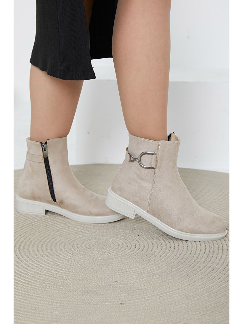 Kadın Bej Tokalı Yarım Bot - 26706-1
