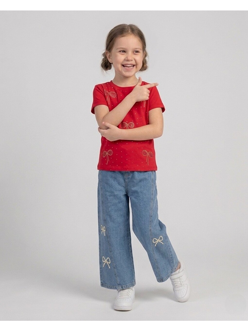 Kırmızı Kız Çocuk Yazlık Fiyonk Nakışlı 5-6-7-8-9-10 Yaş Geniş Paça Jean Pantolonlu Alt Üst
