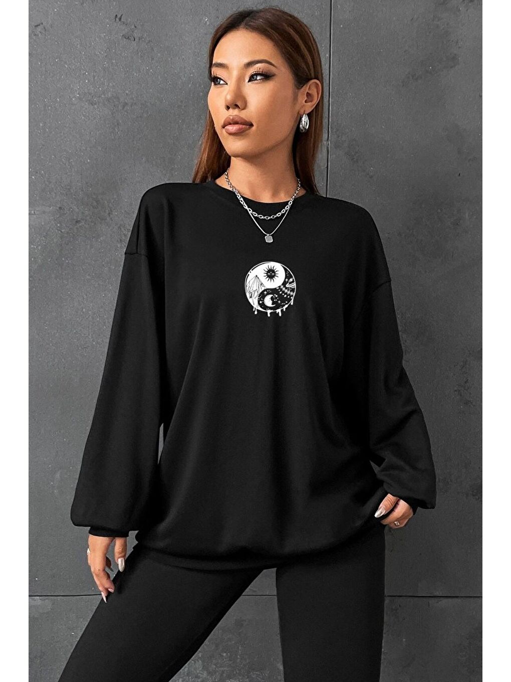 Siyah Unisex Yin & Yang Bisiklet Yaka Sweatshirt