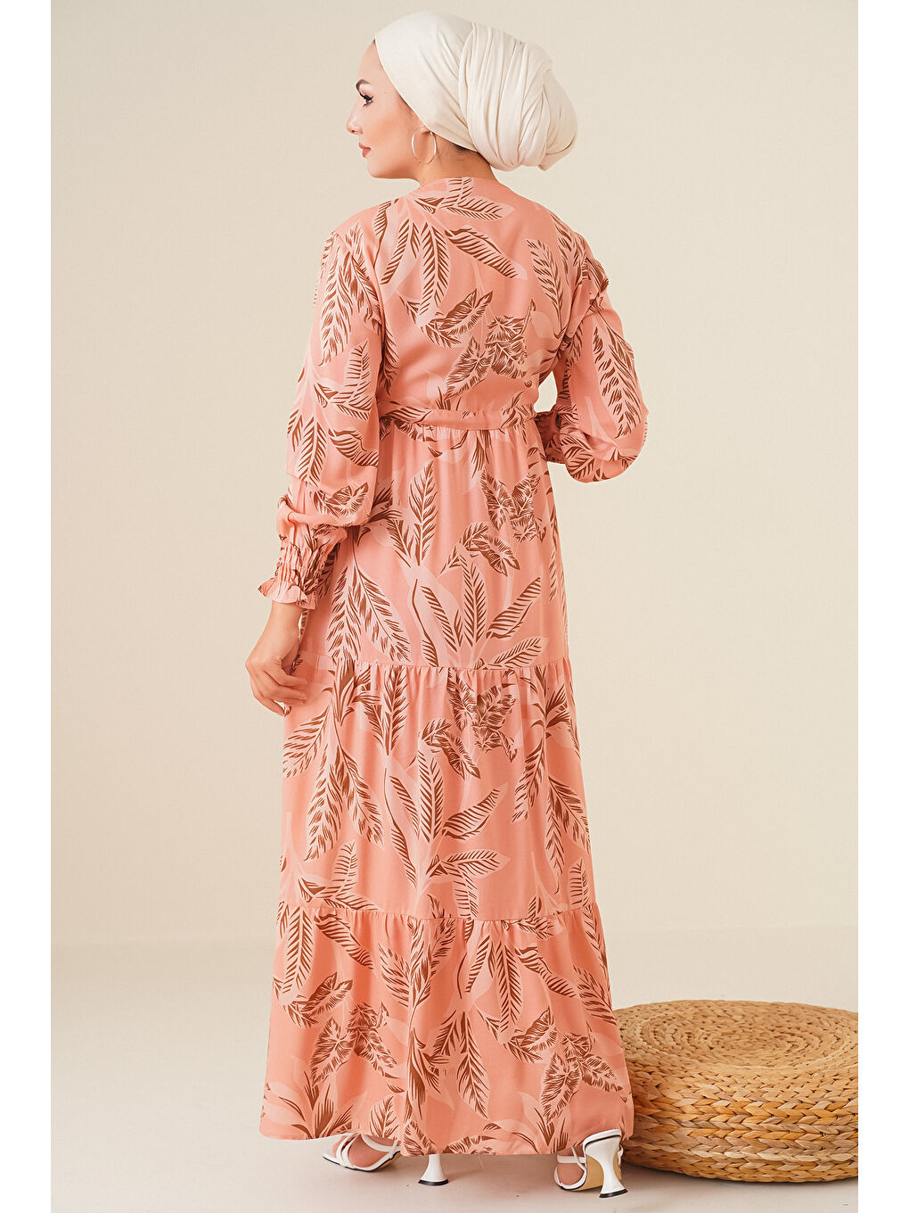 Pembe 2145 Desenli Tesettür Elbise - Pudra-4