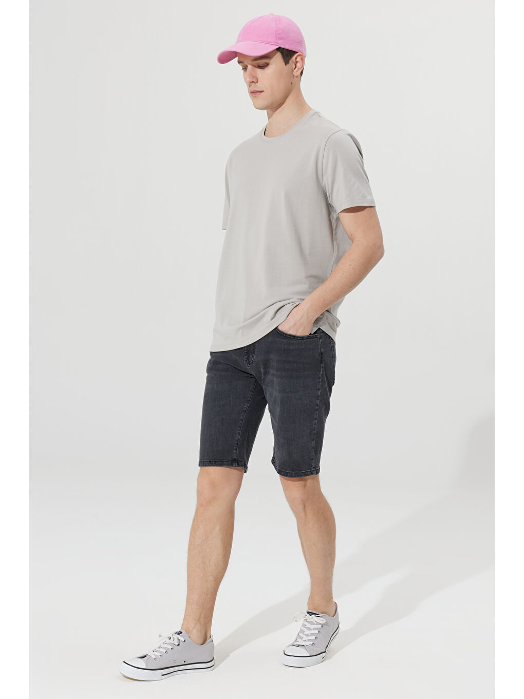 Erkek Gri Slim Fit Dar Kesim Pamuklu Esnek Denim Şort-4