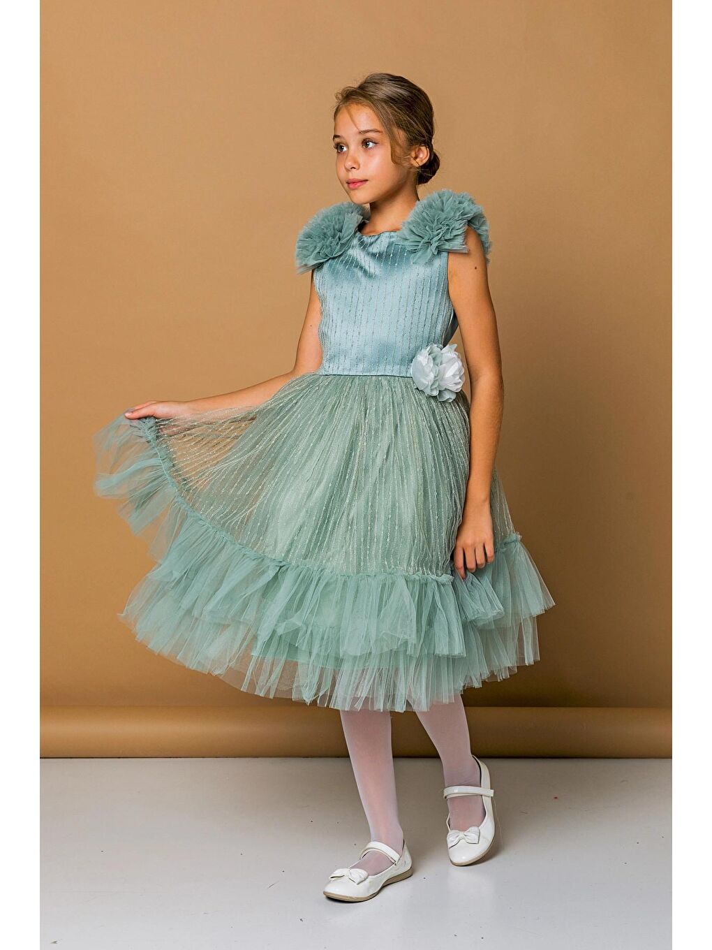 Yeşil Omuzu Fırfırlı Abiye 2239