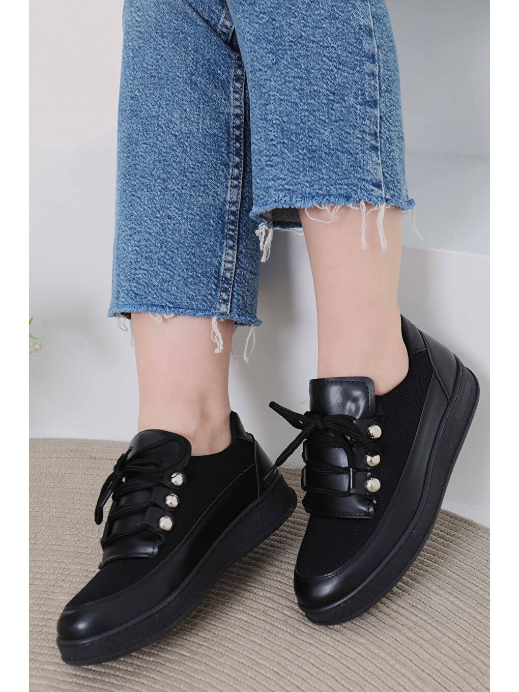 Kadın Siyah Rugan Spor Ayakkabı - 27068