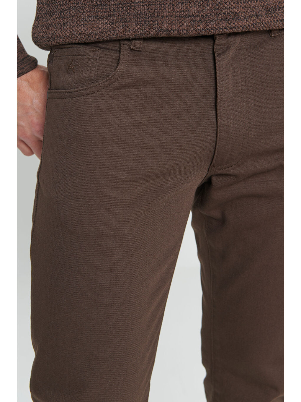 Erkek Kahverengi Comfort Fit Rahat Kesim 5 Cep Armürlü Pamuklu Pantolon-4