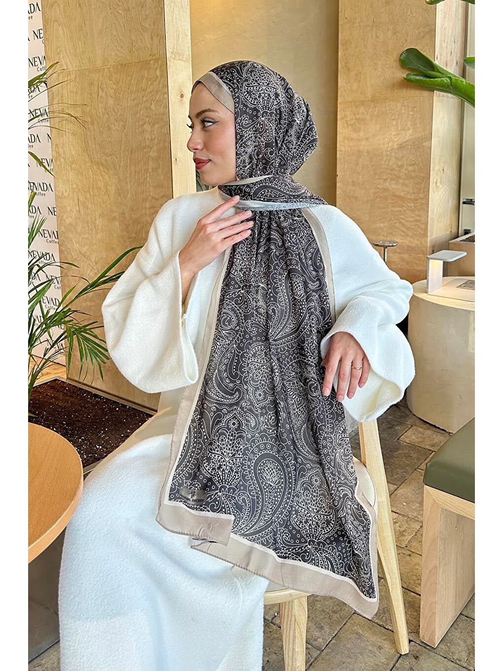 Retro Desen Pamuk Şal Bitter Kahve Bej-3