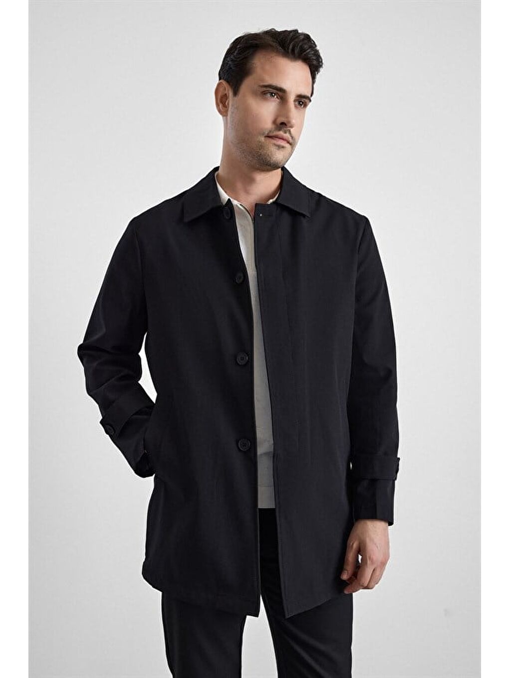 Siyah Slim Bebe Yaka Düz Yan Cepli Düğmeli Dolgusuz Standart Mont-2