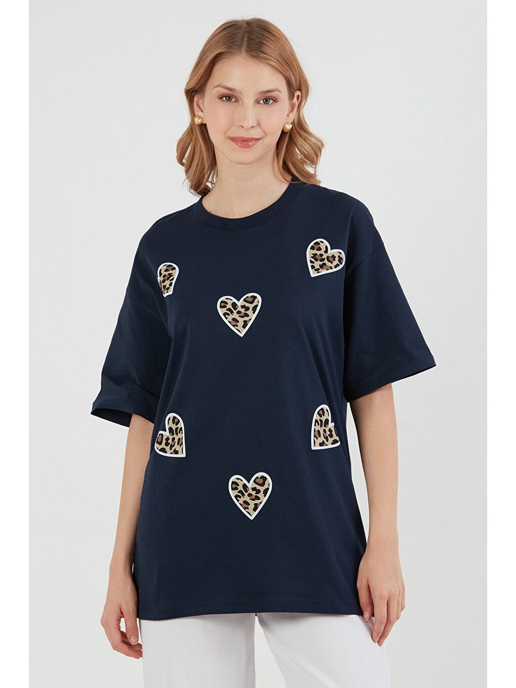 Lacivert Leopar Ve Kalp Baskılı Oversize Tişört