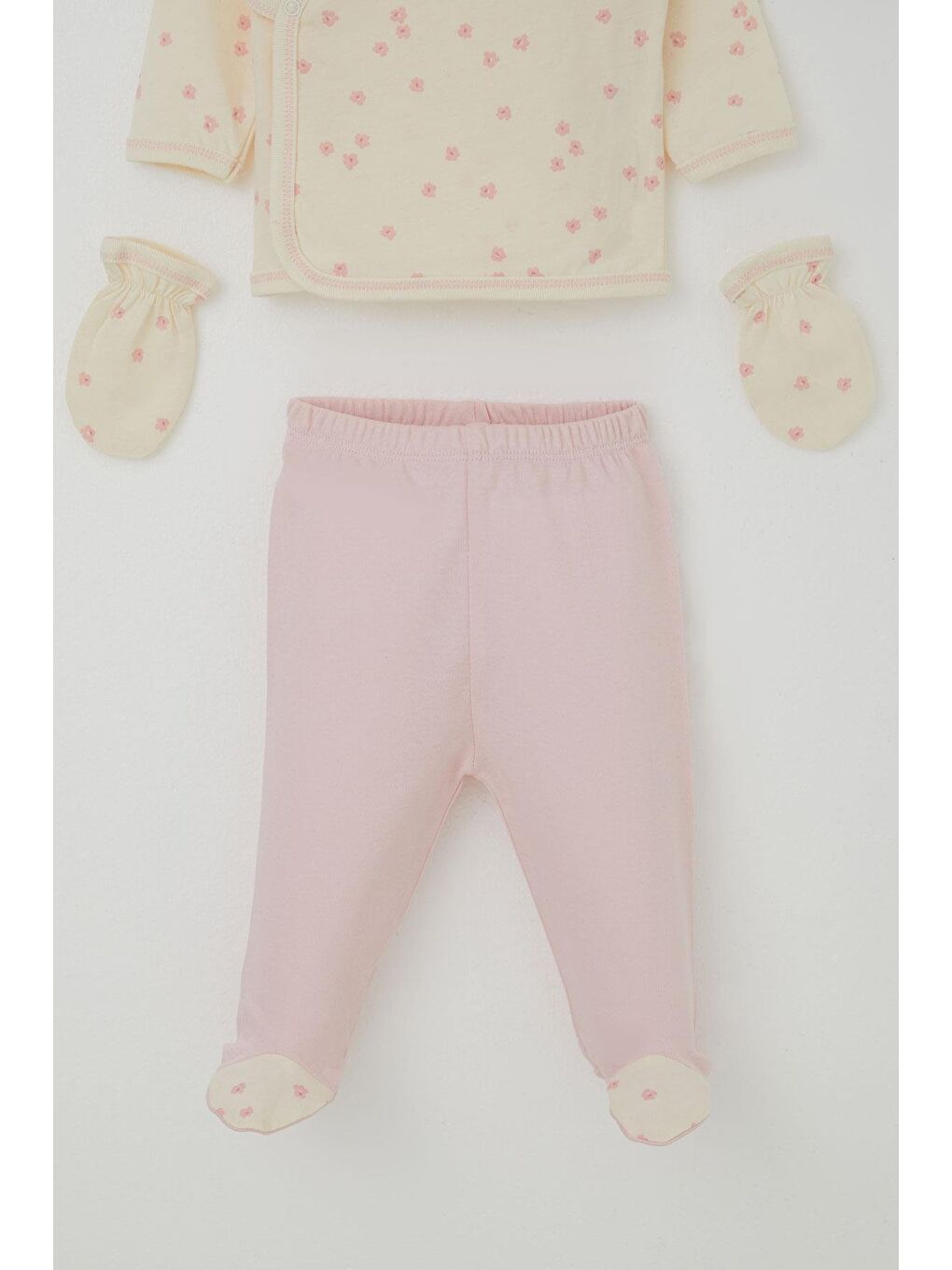 Ekru Kız Bebek Hastane Çıkışı 5 Li Çiçek Desenli Krem (0-3 Ay)-3