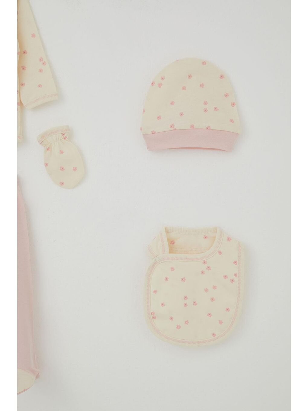 Ekru Kız Bebek Hastane Çıkışı 5 Li Çiçek Desenli Krem (0-3 Ay)-4